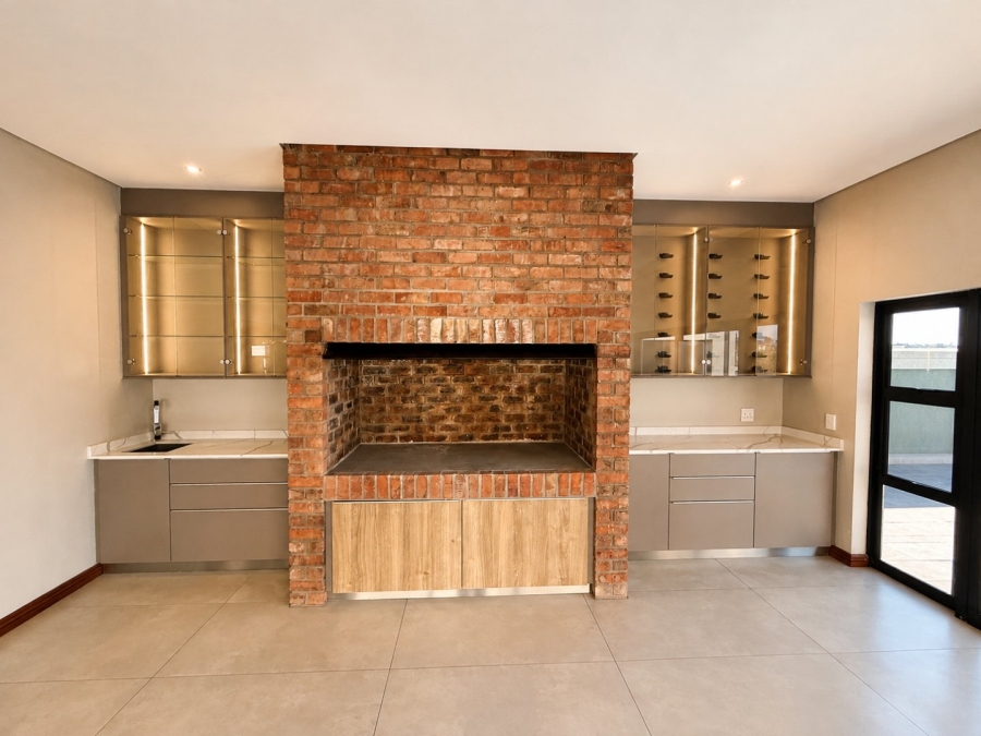 4 Bedroom Property for Sale in Heron Banks Golf Estate Free State